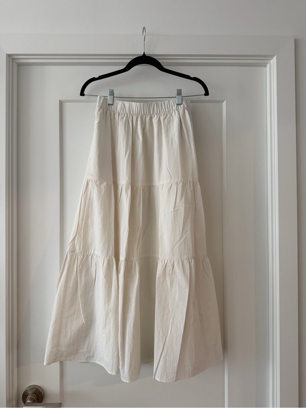 Women's Cream Tiered Midi Skirt - Classic Lightweight Style